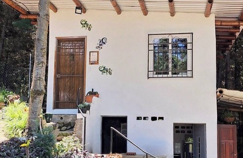 Jaibalito Cabin | Wonderful 1 bedroom cabin in the mountains of Lake Atitlan