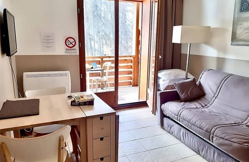 Valberg Hotel | Family vacations! 2 well-decorated units, free parking, near ESF Valberg