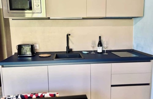 Modica Apartment | two-room apartment with small beam (37 sqm)