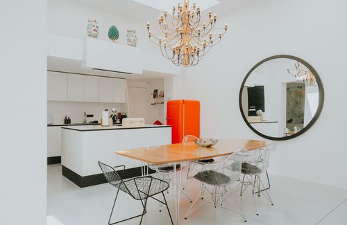 Saint-Laurent Apartment | Luxury loft with private parking