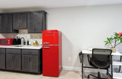 Colesville House | Spacious 5-bedroom house with fitness room and AC in pleasant Silver Spring