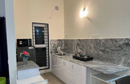 Jeevan Bima Nagar Apartment | AZURE B1, 1RK - Studio Appt + Kitchen - No sharing
