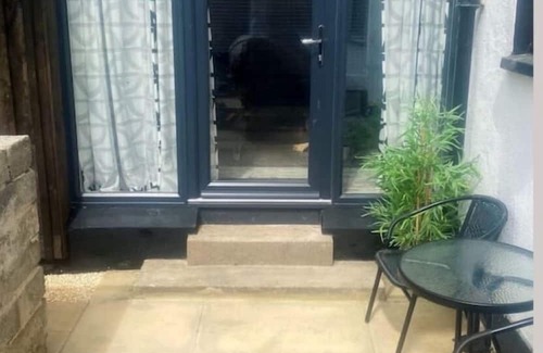 Craigmillar Apartment | The Neuk ~ A Modern Annex in Edinburgh