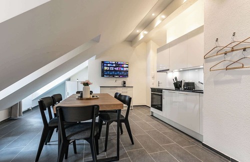 St. Gallen House | book2stay 2.5-room apartment #8 Säntis up to 6 people