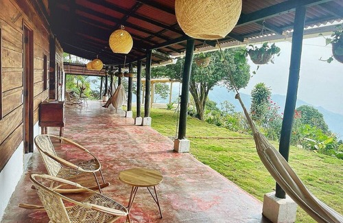 Papare House | Habitacion en increible ecolodge en Vista Nieves -