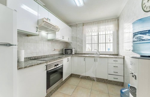 Arenas del Mar Apartment | El Médano Apartment with Pool and Garden Views