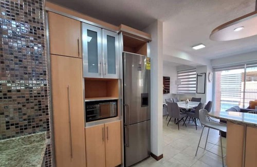 Petare Apartment | Luxury & Location, Beautiful Apartment in Los2Caminos-Boleita