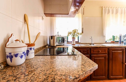 Ponte de Lima Villa | Casa do Azal – House with Pool, Near the Town
