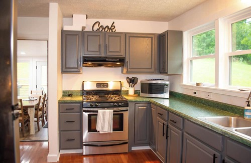 Mathias Cabin | Secluded cabin on 20acres boarding the George Washington National Park