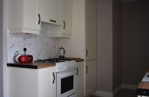 Leixlip Cottage | Alensgrove Cottages No. 06