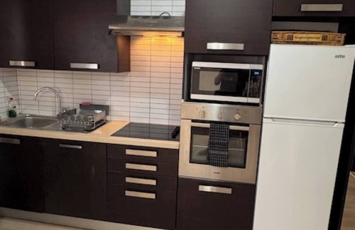 Lykabittos Apartment | Elegant Escape in Nicosia