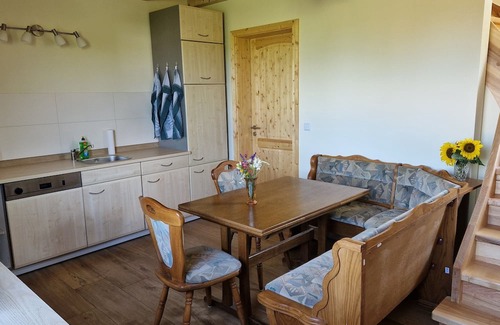 Witzenhausen House | New eco guest house for large families or groups. Close to nature!