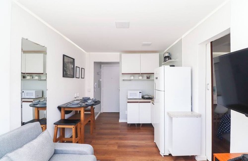 Alto da Gloria Apartment | One-bedroom apartment near Couto Pereira Stadium