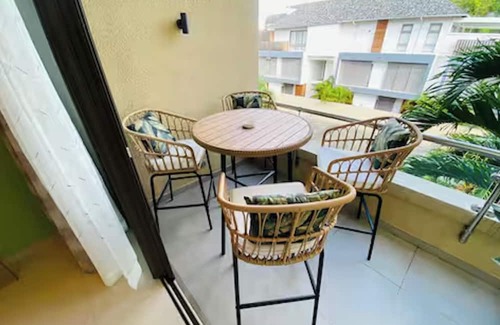 Tamarin Apartment | Lush Apartment with Picturesque Views, Air Conditioning, and Close to the Sea