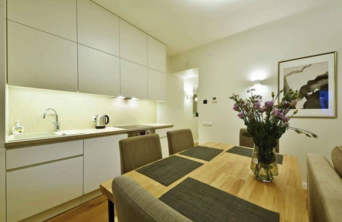 Old Town Apartment | Domillion 3bdr 2baths President Palace park. L419A