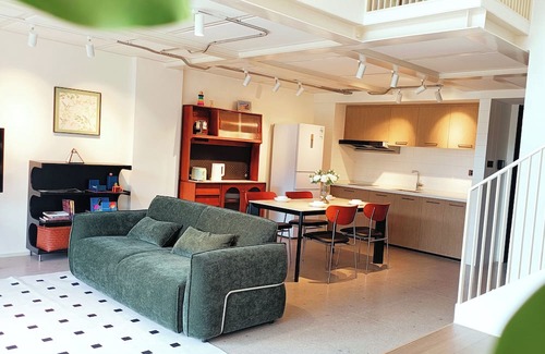 Chengde Apartment | 2-Bedroom Loft - Onsen, creek, playground (2-hour drive from Beijing)