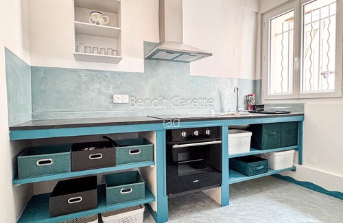 Mirepeisset Apartment | Studio 'Gite Grec' with Wi-Fi and Air Conditioning