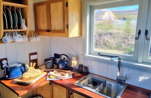 Georges Plains Cabin | Rustic Range Retreat @ Charlotte's Hut nStay, Relax, Unwind & Reconnect
