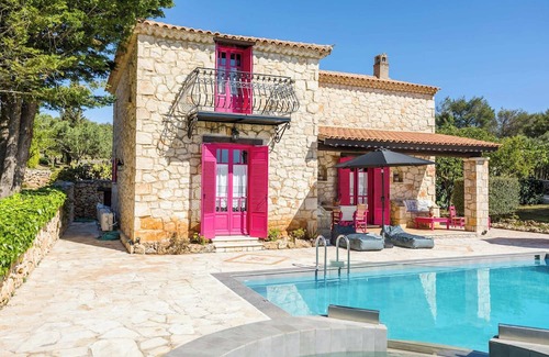 Agia Marina Villa | Villa Ariadne Aresti
