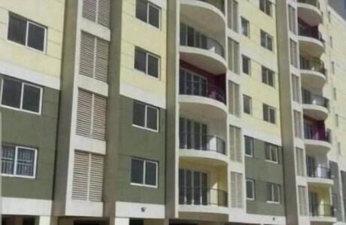 Mbotela Apartment | Apartment with View and Balcony