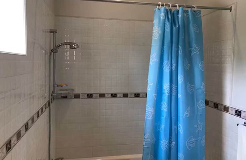 Nuku'alofa Apartment | Stylish studio escape in Nuku'alofa – comfort meets tropical charm!