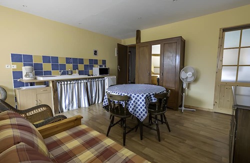 Verthier Apartment | Studio "Le Cabanon 35 m²" with Mountain View and Wi-Fi