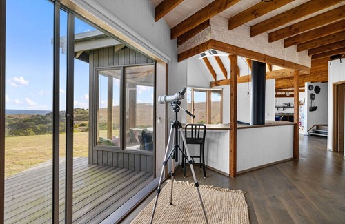 Kilcunda House | COASTAL RETREAT FOR ALL SEASONS 2-14 GUESTS