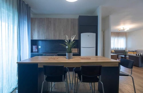 Kalamaria Apartment | Houseloft Ideal Kalamaria