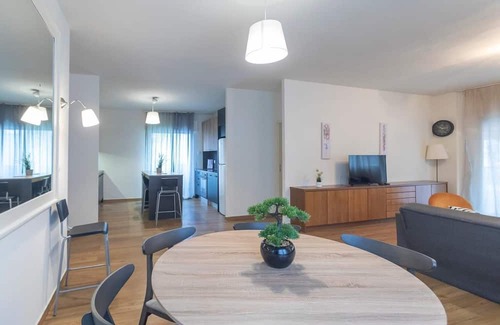 Kalamaria Apartment | Houseloft Ideal Kalamaria