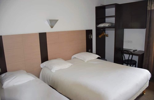 Sud Hotel | Pet-friendly Hotel Close to Parc des Collines de Cuques! w/Breakfast & Pool!