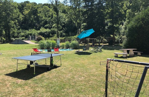 Rollainville Villa | Domaine de L'Etanche: private pool, private terrace and Wi-Fi