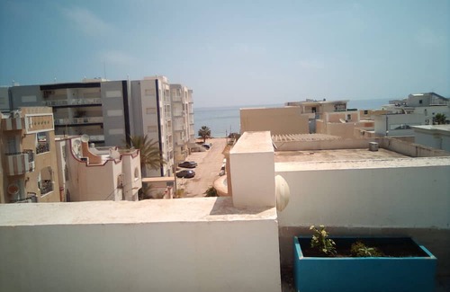 Hamma Apartment | Studio with double terrace 70m2 sea view 100m from the beach very pleasant