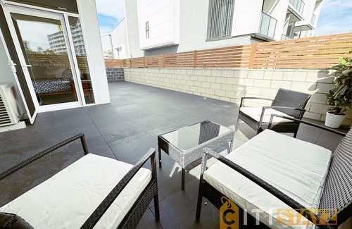 Phillip Apartment | Wonder in Woden - 2 bd 2bth Apt