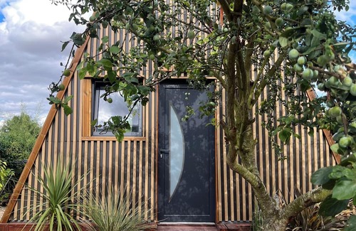 Ozoir-le-Breuil Cottage | Cottage lagoon & spa