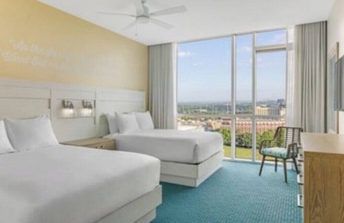 Fairlie-Poplar Historic District Resort | Atlanta Margaritaville Resort, 2 Bedroom Deluxe, Falcons vs Buccaneers weekend