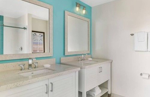 Fairlie-Poplar Historic District Resort | Atlanta Margaritaville Resort, 2 Bedroom Deluxe, Falcons vs Buccaneers weekend