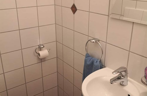 Stolpe b. Anklam Apartment | LHH A04 - Comfortable country house on the lagoon in Stolpe with balcony and garden view