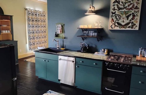 Lubec Apartment | Crow's Nest, A terrific 2-bedroom apartment with WiFi in charming Lubec village
