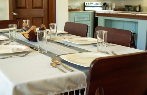 San Juan House | 4-Bedroom House in Beautiful Tela with AC, WiFi, Private Pool, Generator