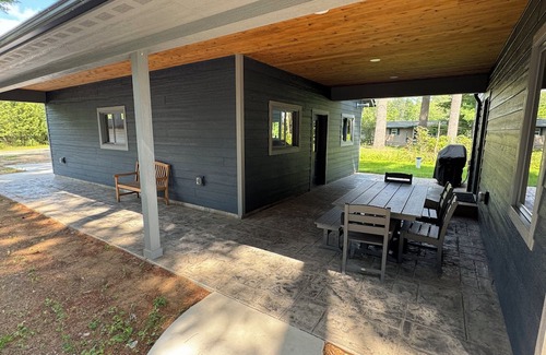 Shawano House | Charming new lake house with beautiful views. Pier for swimming and fishing.