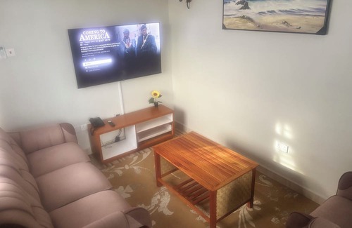 Dar es Salaam Apartment | 2-bedroom apartment in lovely Dar es Salaam with WiFi, AC, family friendly