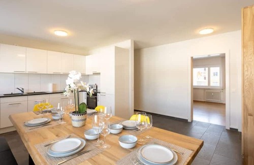 Sankt Moritz-Bad Apartment | Modern Apartment, Near to Skiing Scenic Lake Views