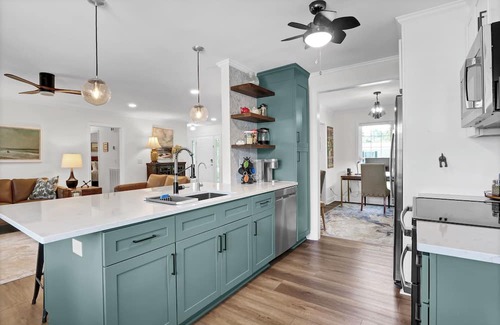 Wilmington House | Charming 3-bedroom, centrally located in wonderful Wilmington & in-ground pool!