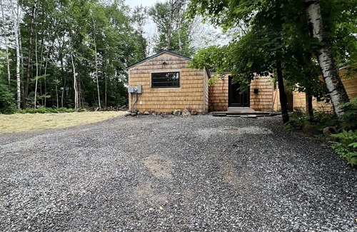 Rumford House | Charming 1-bedroom house with WiFi, Fireplace, Wooded Walking Trails