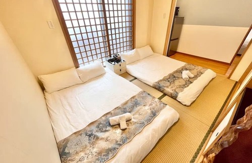 Hyakunincho Apartment | Takadanobaba 301, centrally located in Shinjuku-ku.