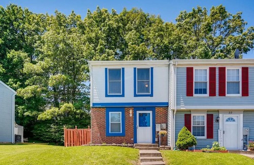 Perry Hall House | Stay a While - Stylish & Comfortable 2 Bedroom 1.5 Bath Near White Marsh Mall