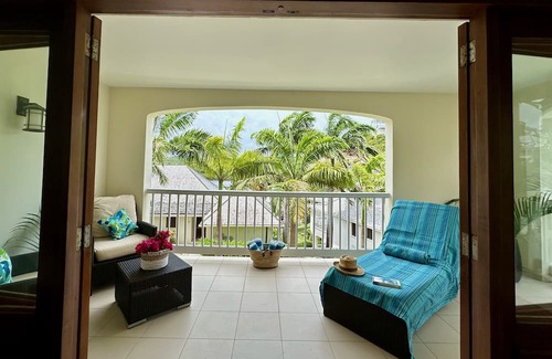 Saint Phillip Parish Condo | Beautiful 1-Bedroom Suite, Restaurant, Pool & Beach Access