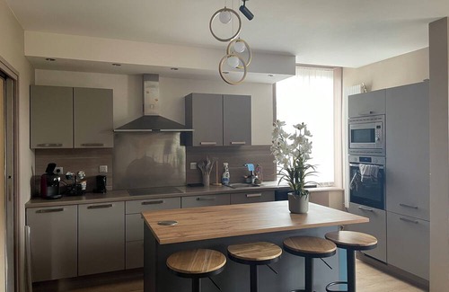 Verlinghem House | Cosy house near Lille with garden and private terrace