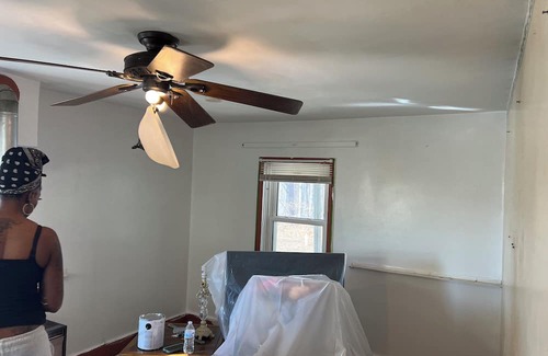 Quarryville House | Charming 1-bedroom house in awesome Kirkwood with AC