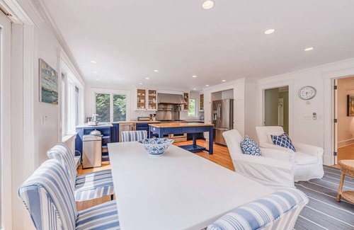 Sag Harbor House | 6-bedroom house in Bridgehampton with pool and tennis